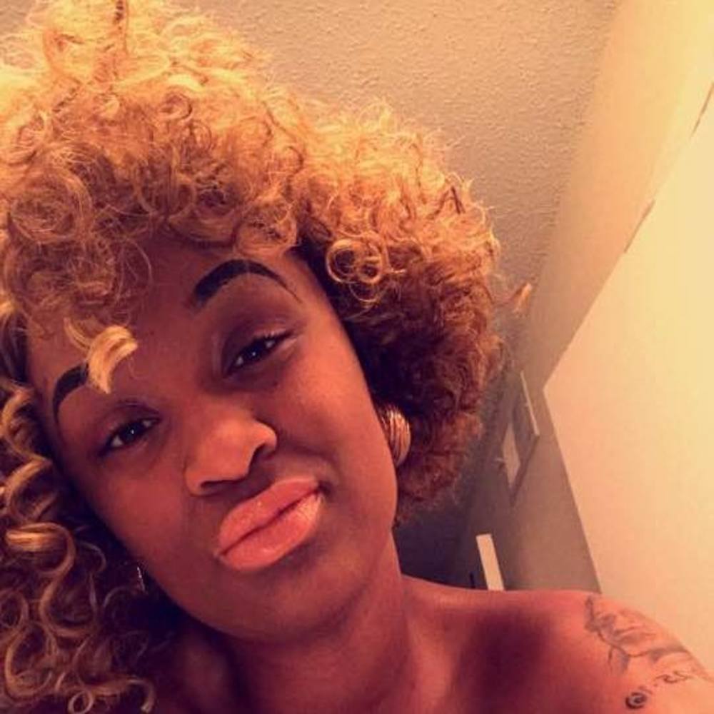 Meet your Posher, Breanna